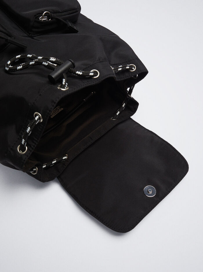 Parfois Nylon With Pendant Batohy Damske Čierne | Slovensko-ALOG32915