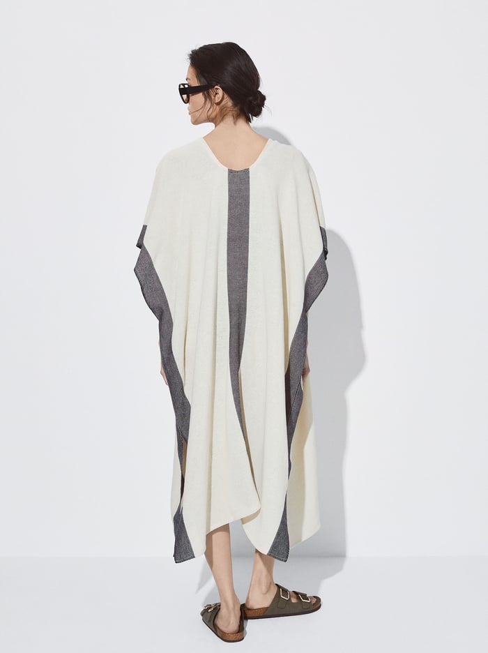 Parfois Open Structured Kaftan Pončá Damske Biele | Slovensko-VWPY45063